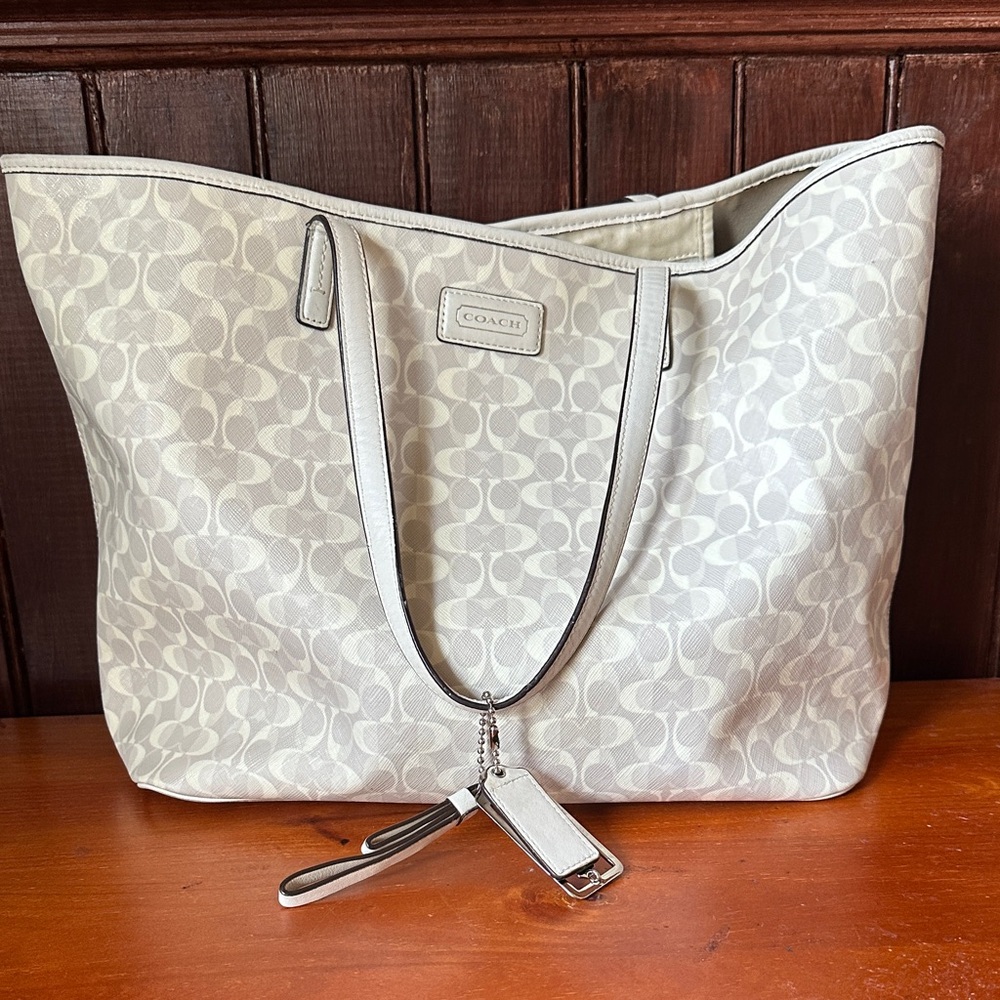 Coach Cream Signature Tote Bag